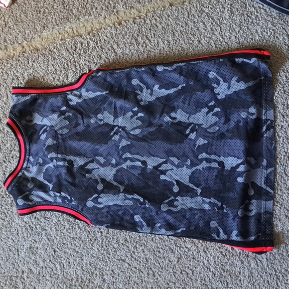 Basketball AND1 red jersey for kids - Picture 2 of 2